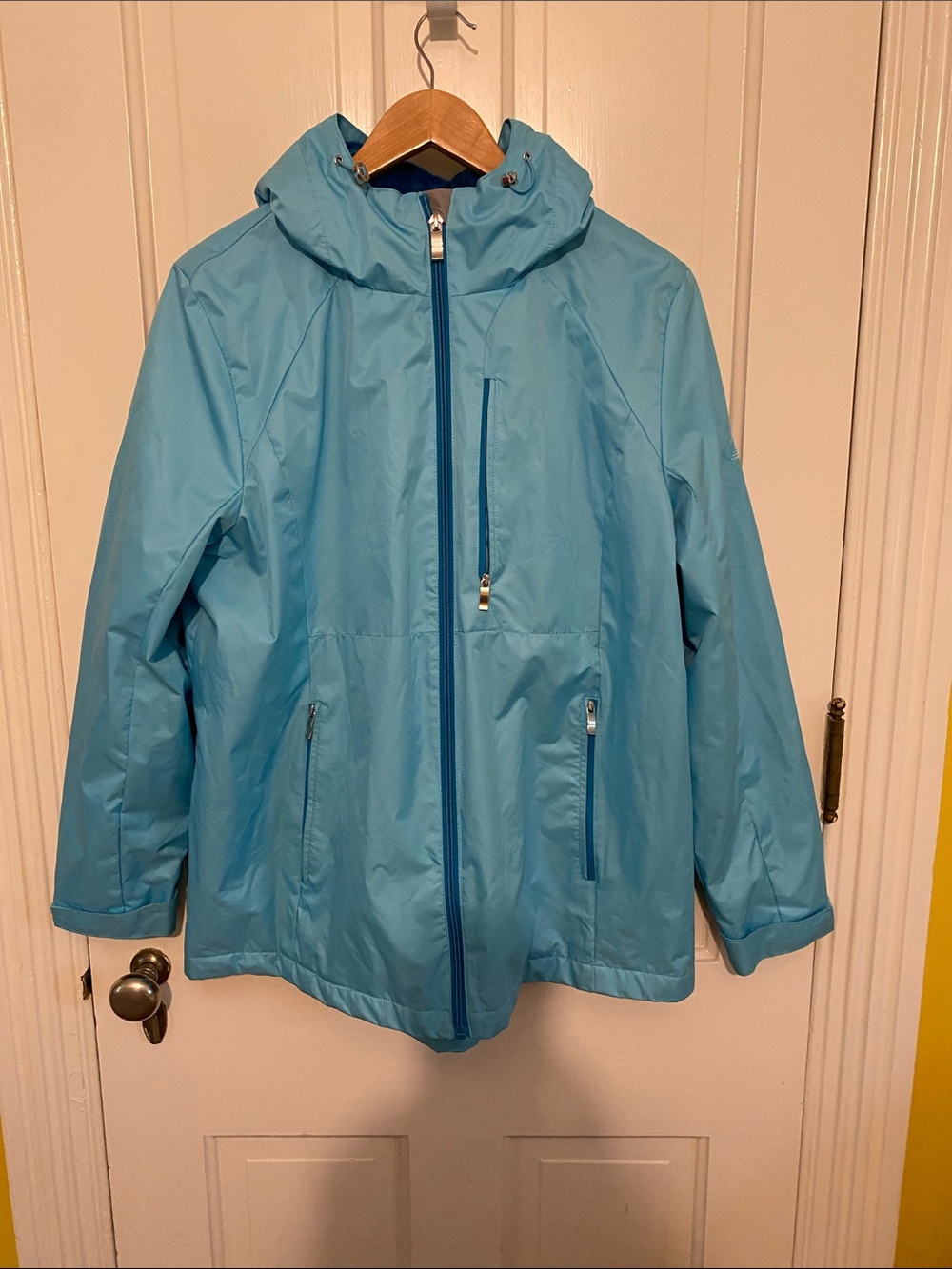 ZeroXposur Women's Aqua Hooded Ski Jacket